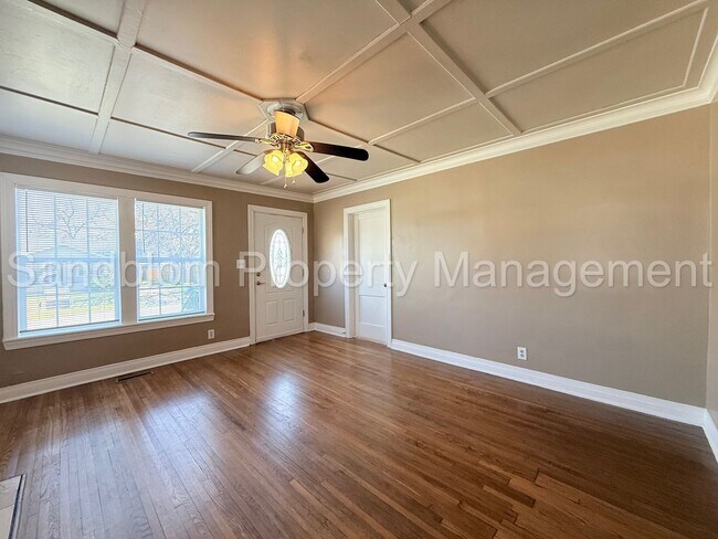 Foto del edificio - For Lease | Midtown Tulsa | Available Now!