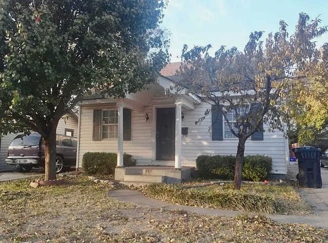 Great 3 Bedroom 1 Bathroom Home Near the Fairgrounds! - Great 3 Bedroom 1 Bathroom Home Near the Fairgrounds!
