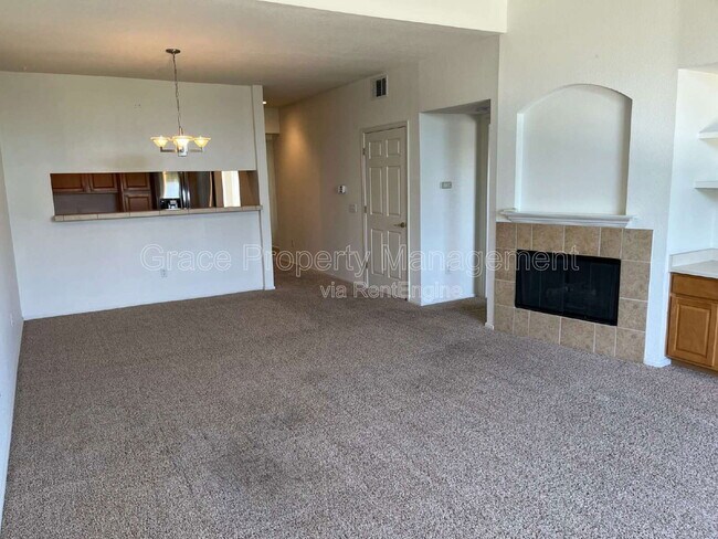 Foto del edificio - 2929 W 119th Ave