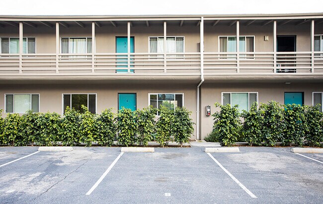 Foto del edificio - 6415 Pollard St