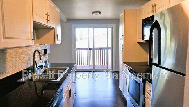 Foto del edificio - 1134 Scott Ave