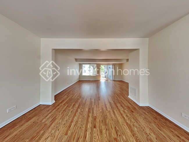 Building Photo - 1769 Simms St