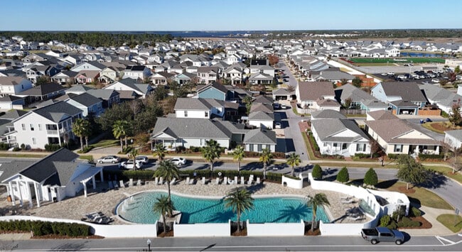 Foto del edificio - 2129 Sedges Ave