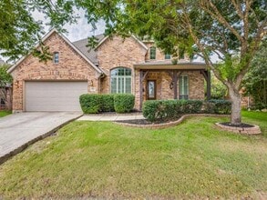 Building Photo - 2817 Pioneer Dr