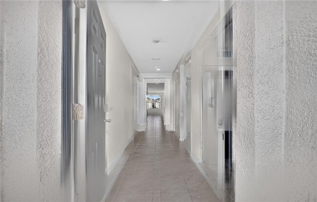 Building Photo - 537 Talisi Lp