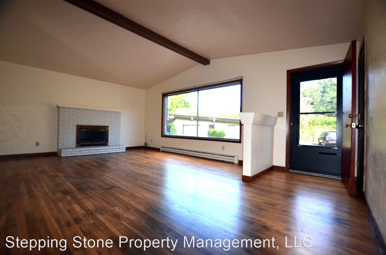 Foto principal - 108-209 Harvard Ct SE