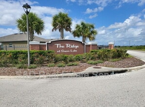 Building Photo - 1563 Swan Lake Cir
