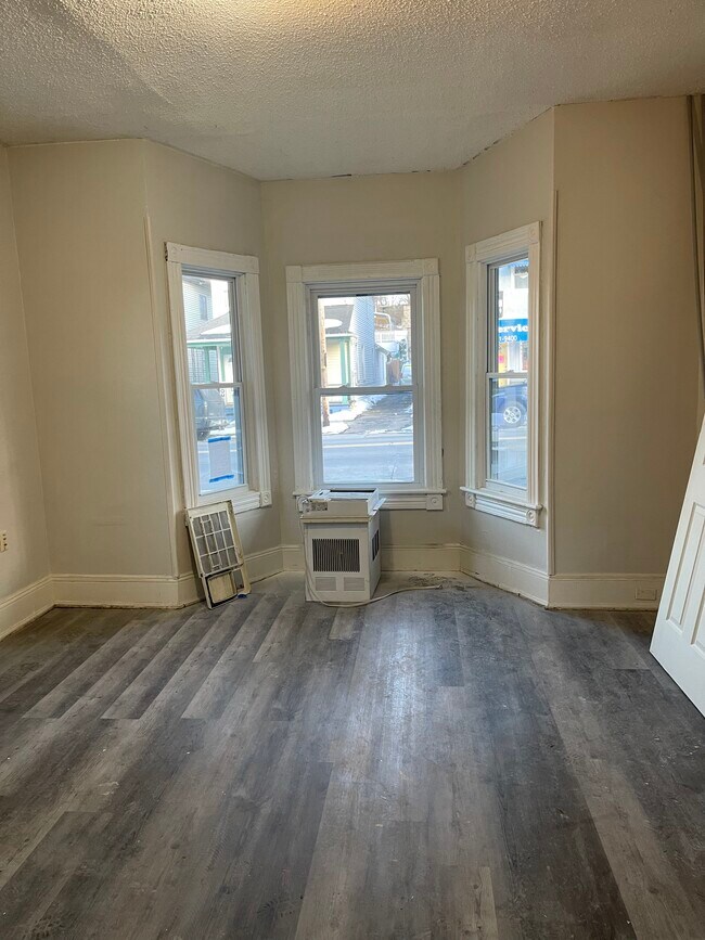Foto del edificio - 1326 Pittston Ave