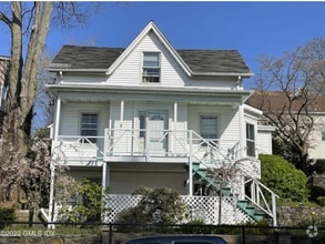 Building Photo - 119 N Water St