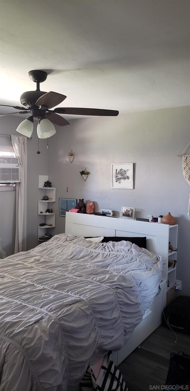 Foto del edificio - 3035 B St