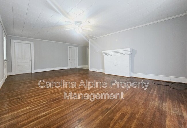 Building Photo - 311 S Rowan Ave