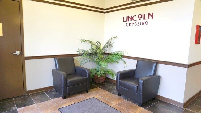 Foto del edificio - 5588 N Lincoln Ave
