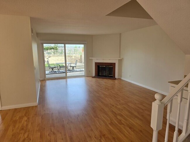 Foto del edificio - 27875 Avenida Armijo