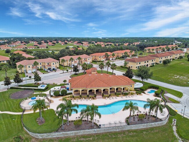 Foto del edificio - For Rent – Charming 1 Bed / 1 Bath Villa in Tuscany Preserve