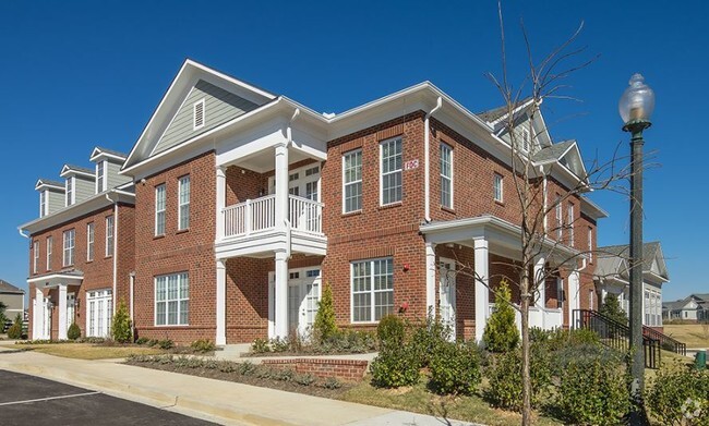 Building Photo - The Signature At Schilling Farms