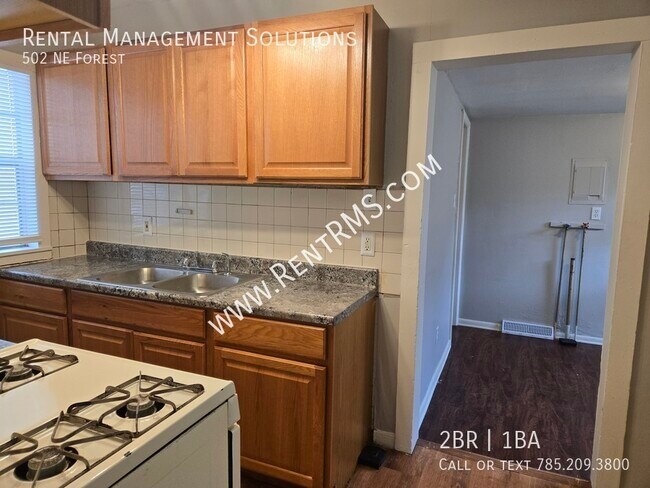 Foto del edificio - 502 NE Forest-