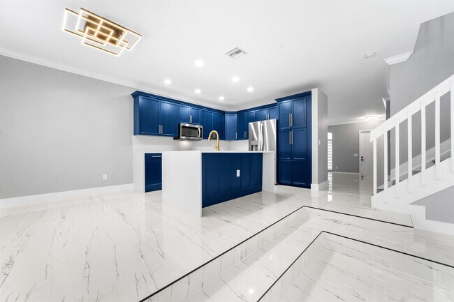 Foto del edificio - 5233 SW 155th Way