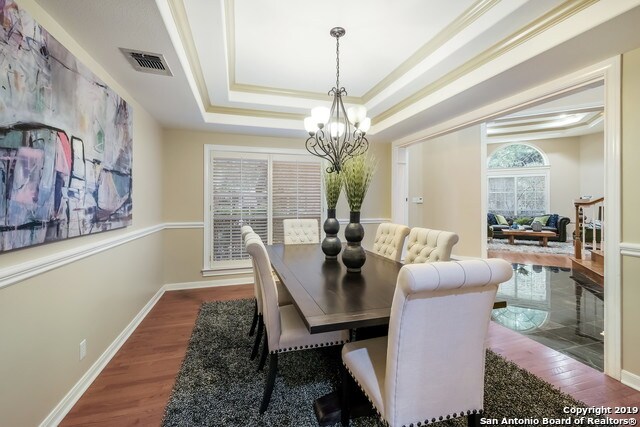 Foto del edificio - 7 Inwood Knoll