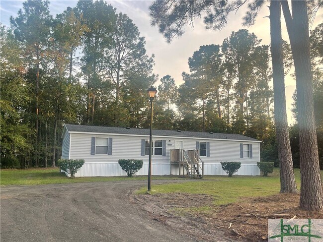 Building Photo - 152 Burnt Tree Dr