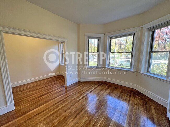 Foto del edificio - 1 bedroom in Boston MA 02215