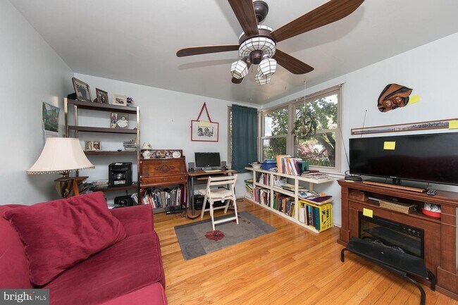 Foto del edificio - 7972 Gilbert St