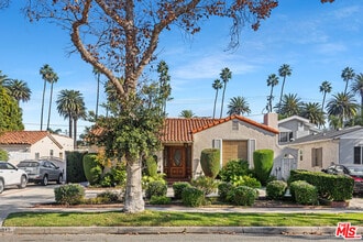 Building Photo - 312 S Maple Dr