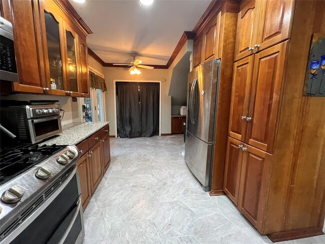 Building Photo - 4387 Harvest Ln