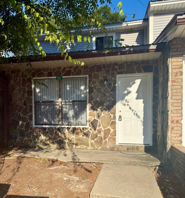 Foto del edificio - 153 Scottwood Dr SE