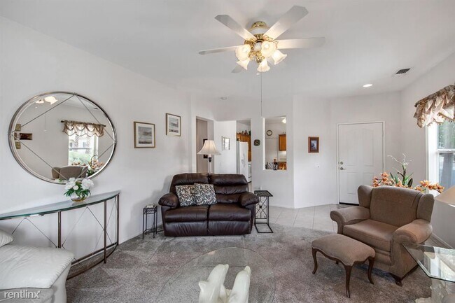 Building Photo - 2 br, 2 bath House - 39674 Kent Dr