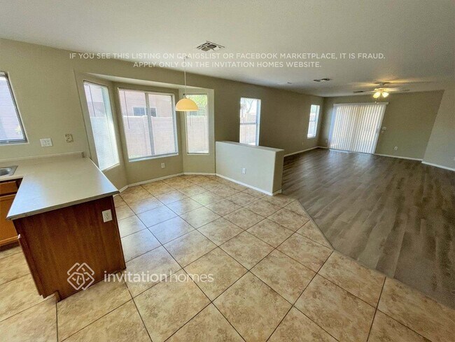 Foto del edificio - 3812 S 74th Dr