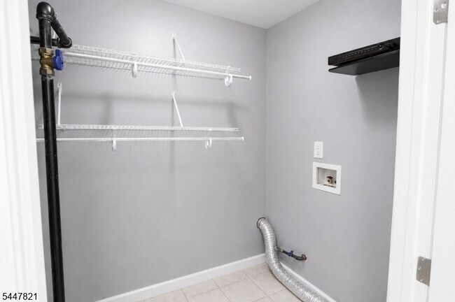 Foto del edificio - 572 S 11th St
