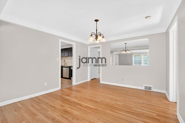 Foto del edificio - 19239 Winslow Rd