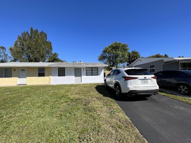 Foto del edificio - 6301 SW 20th St