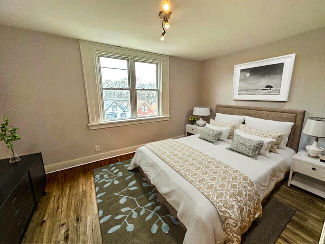 Foto del edificio - 5404 Black St