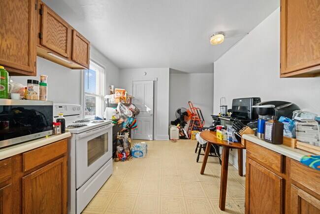 Foto del edificio - 74 S 6th Ave