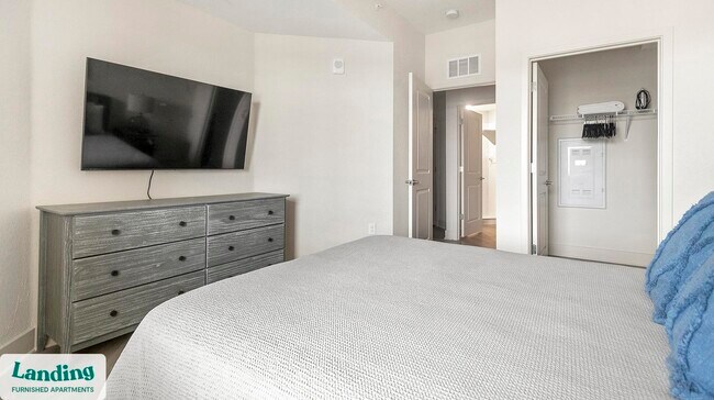 Building Photo - 9650 52nd Ave E