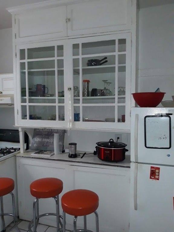 Foto del edificio - 829 Dobson St