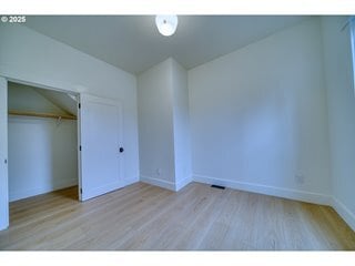 Building Photo - 296 N 4th St