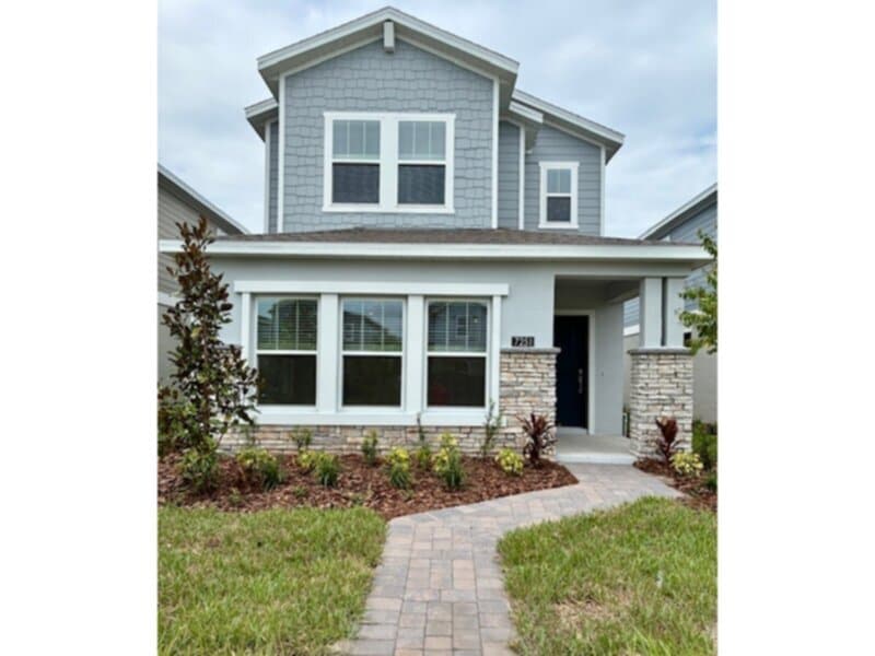 Foto principal - BRAND NEW 3-bedroom 2.5 bath HOUSE w/2 car...