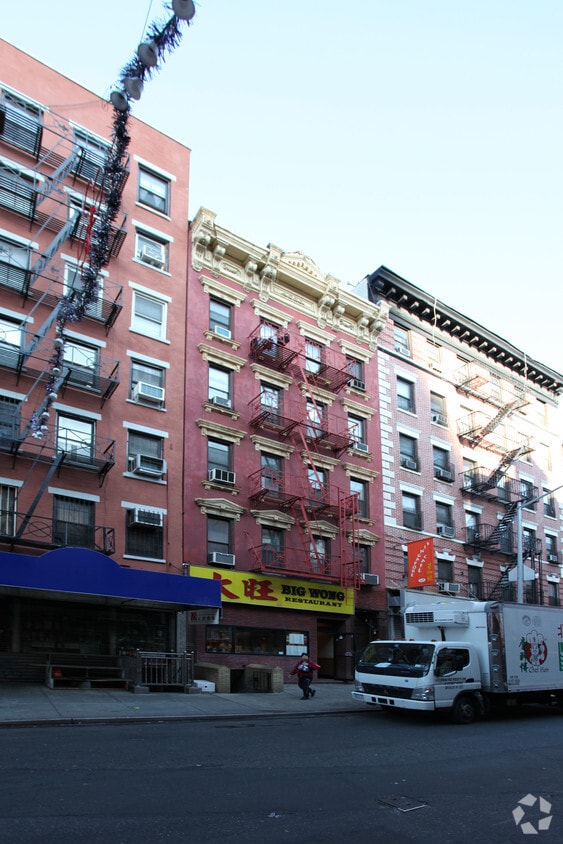 Primary Photo - 67 Mott St