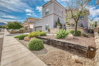Building Photo - 6596 Hermoso Del Sol Dr