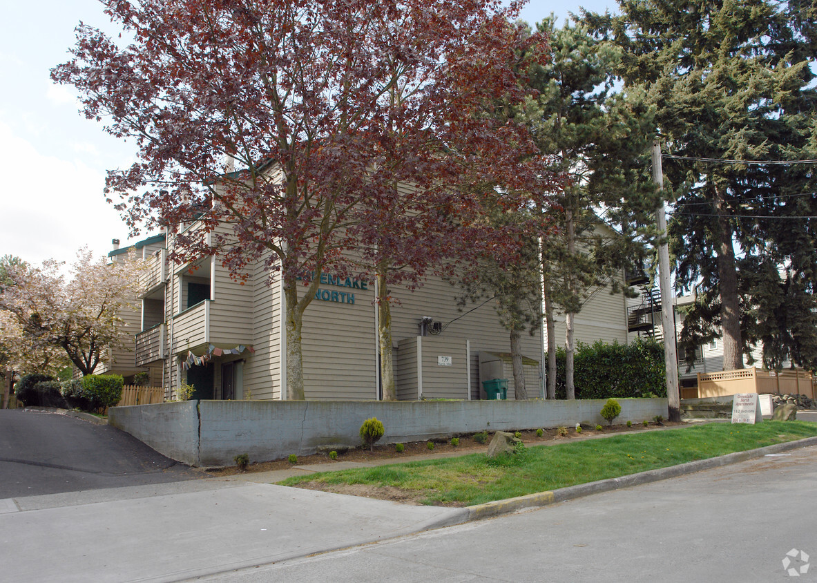 Primary Photo - Greenlake North Apartments