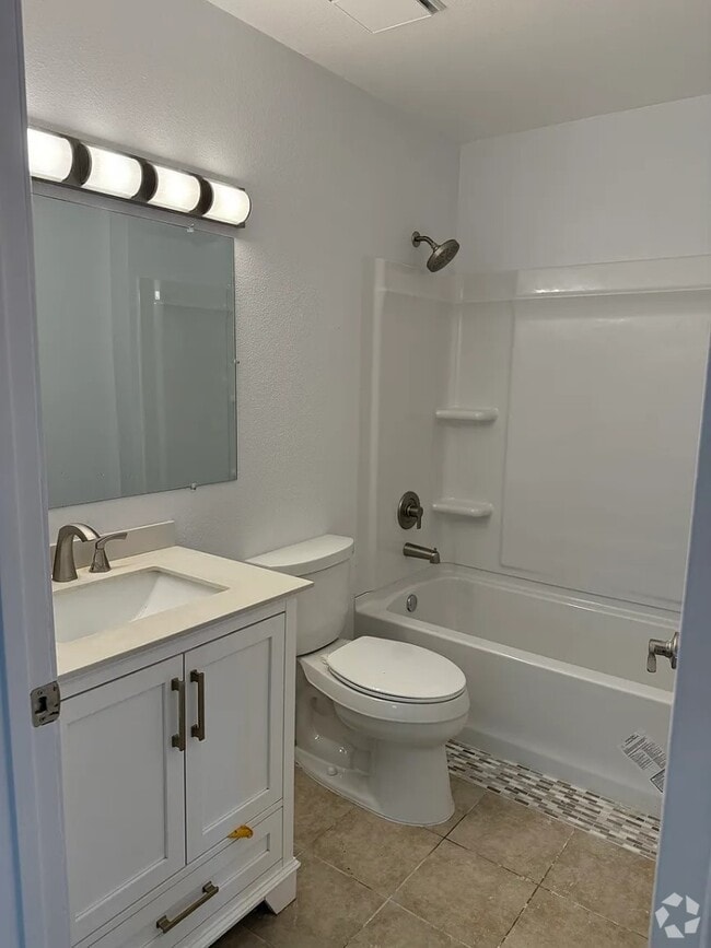 Building Photo - 33412 Cheltam Way