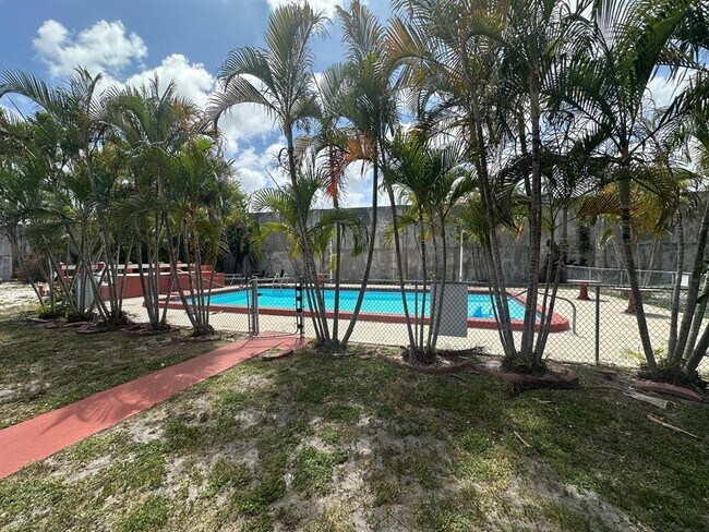 Foto del edificio - 2916 Funston St