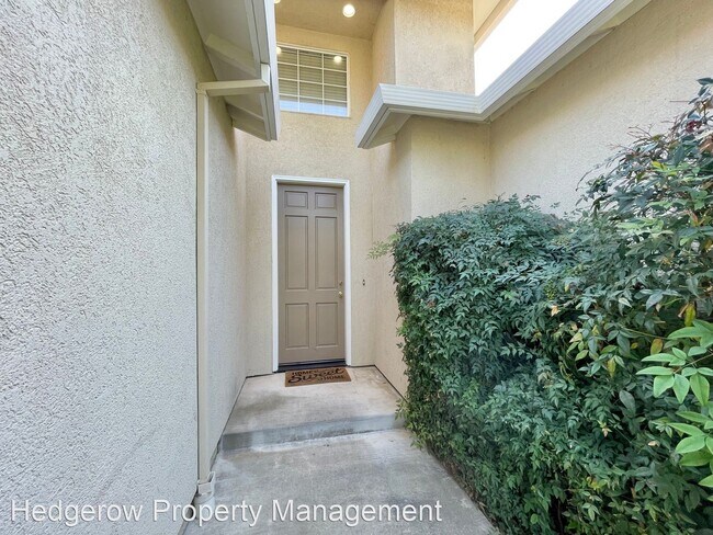 Building Photo - 3 br, 2 bath House - 1032 Matt Drive