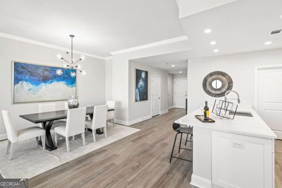 Foto principal - 270 17th St NW