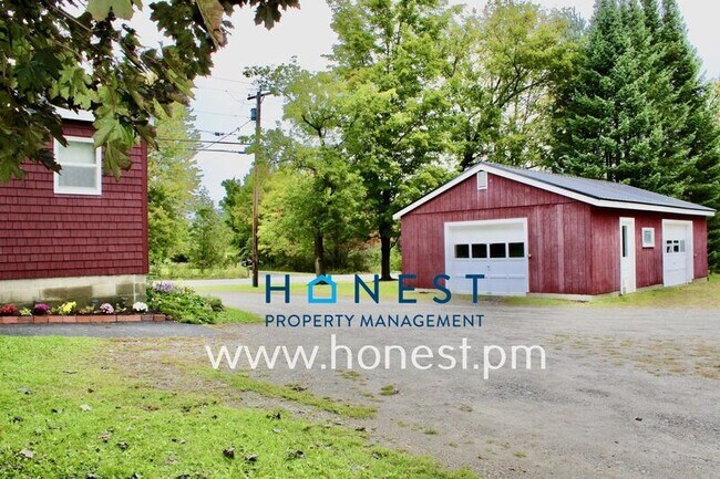 Foto del edificio - 446 Lewiston Rd