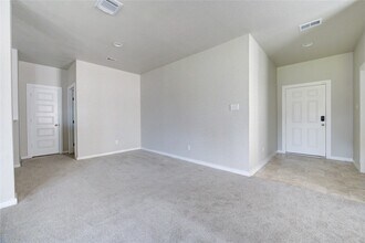 Building Photo - 2215 Emerald Diamond Ct