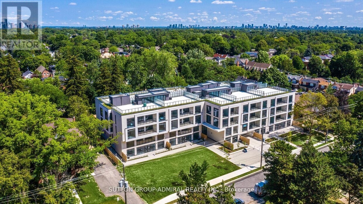 Photo principale - 200 Keewatin Ave