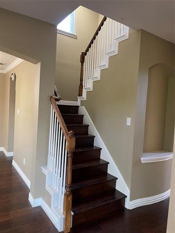 Foto del edificio - 4604 Kingsway Ln